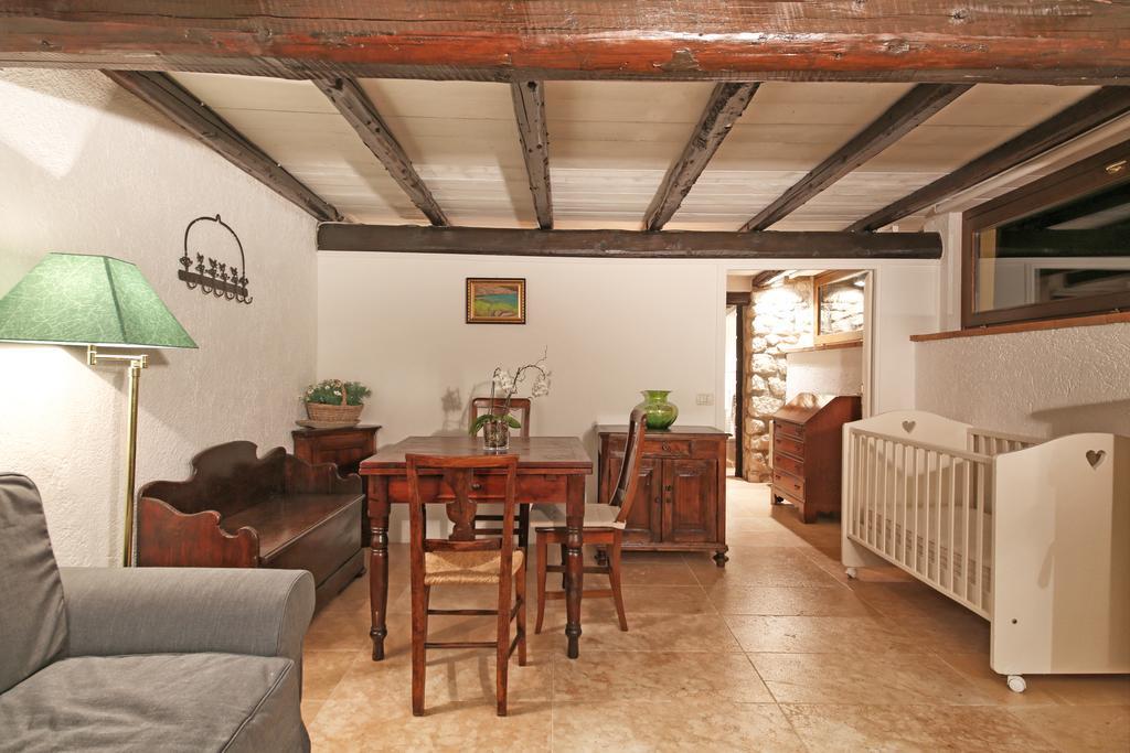 טוסקולנו מדרנו Villa Dei Rosmarini מראה חיצוני תמונה