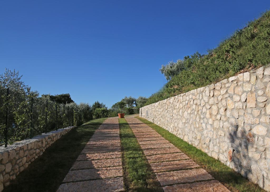 טוסקולנו מדרנו Villa Dei Rosmarini מראה חיצוני תמונה